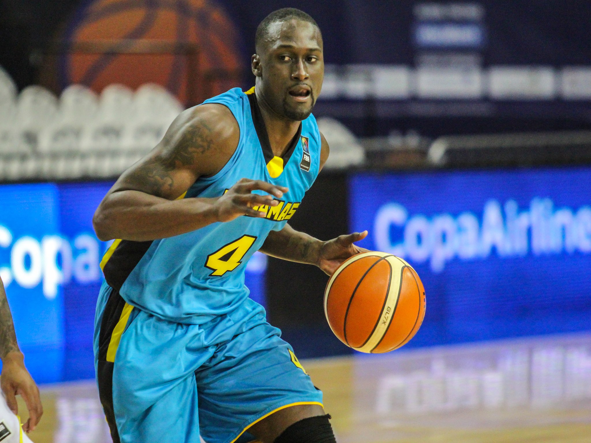Carey Inks Deal With French Club