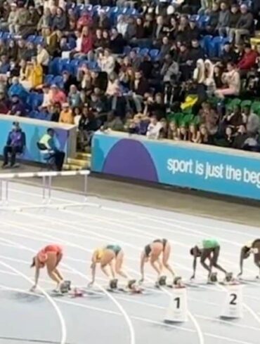 Charlton Wins Commonwealth Games Gold